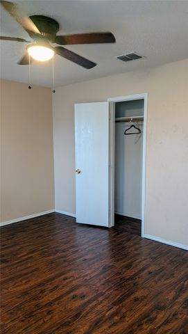 1433 Atkins Street, Cedar Hill, TX 75104