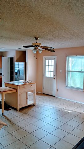 1433 Atkins Street, Cedar Hill, TX 75104