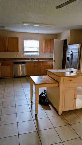 1433 Atkins Street, Cedar Hill, TX 75104