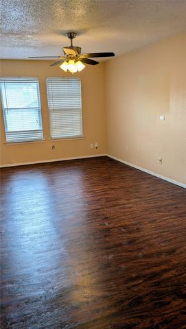 1433 Atkins Street, Cedar Hill, TX 75104