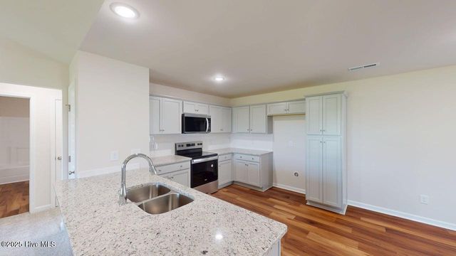 1358 St John Church Road, La Grange, NC 28551