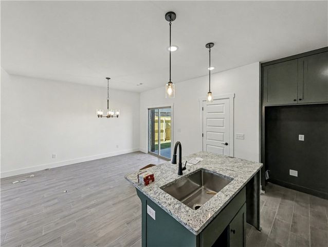 6906 High Meadow, Bentonville, AR 72713