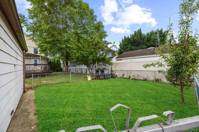 68 Shipherd Avenue, Lynbrook, NY 11563