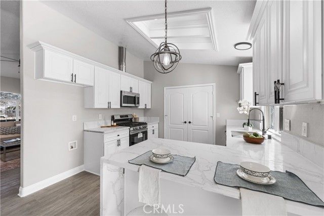 7090 Kenyon Avenue, Hesperia, CA 92345