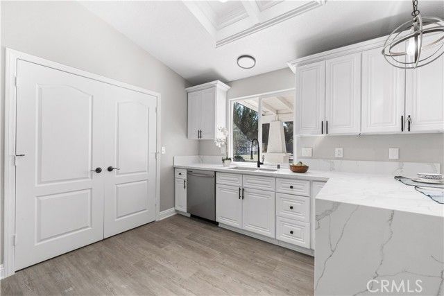 7090 Kenyon Avenue, Hesperia, CA 92345