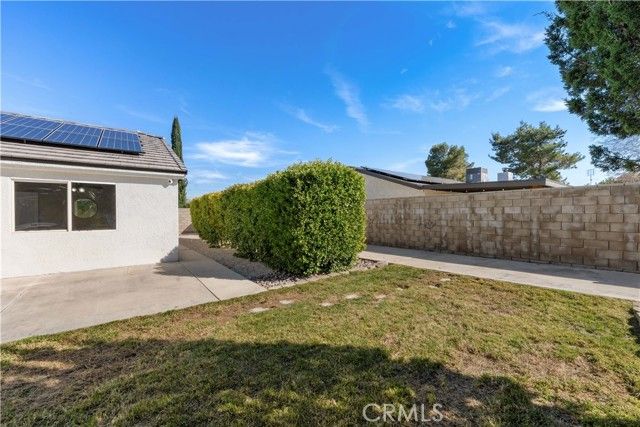 7090 Kenyon Avenue, Hesperia, CA 92345