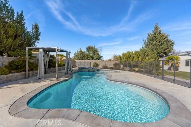 7090 Kenyon Avenue, Hesperia, CA 92345