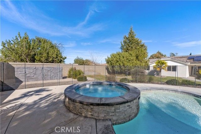 7090 Kenyon Avenue, Hesperia, CA 92345