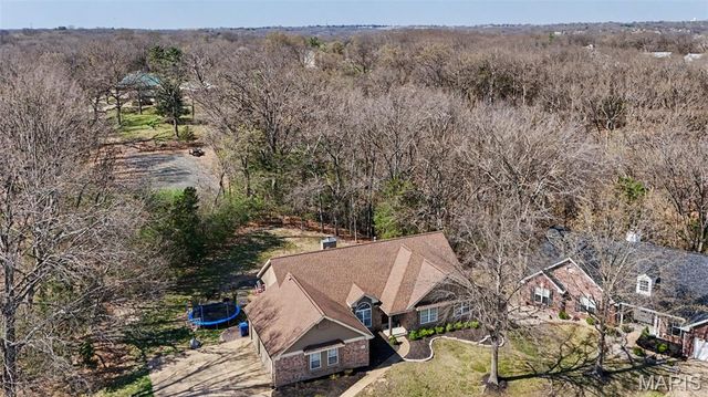 999 Timber Glen Lane, Ballwin, MO 63021