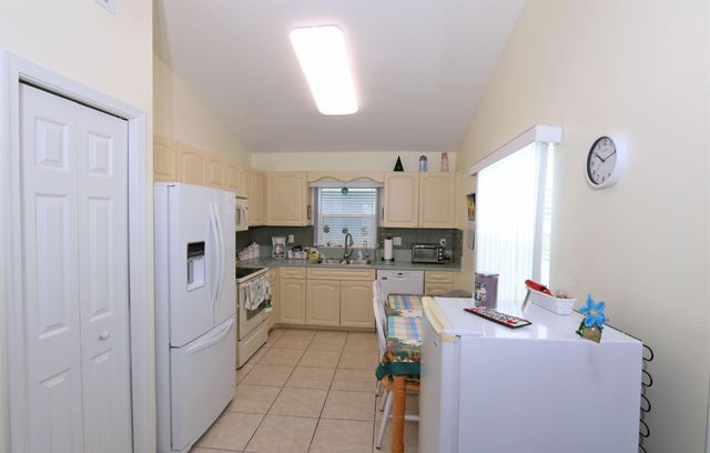 4350 SW 9th Way, Okeechobee, FL 34974