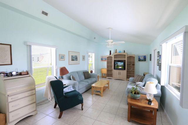 4350 SW 9th Way, Okeechobee, FL 34974