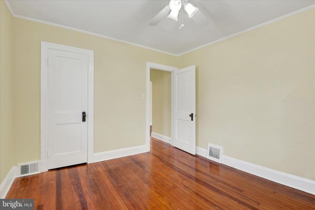116 2ND AVE, Reisterstown, MD 21136