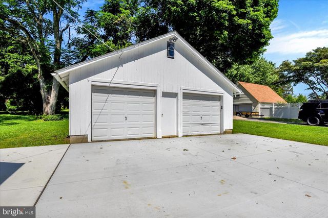 116 2ND AVE, Reisterstown, MD 21136