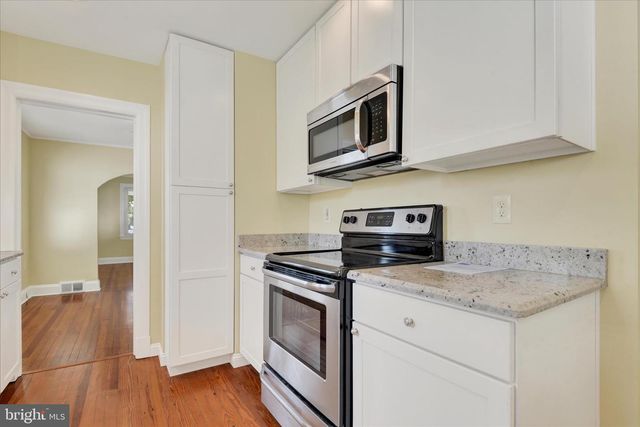 116 2ND AVE, Reisterstown, MD 21136