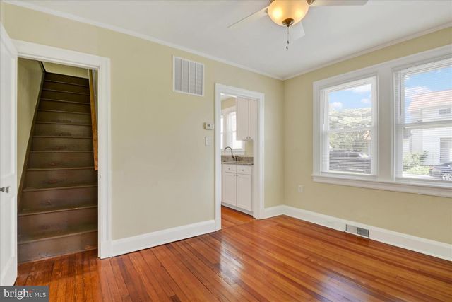 116 2ND AVE, Reisterstown, MD 21136