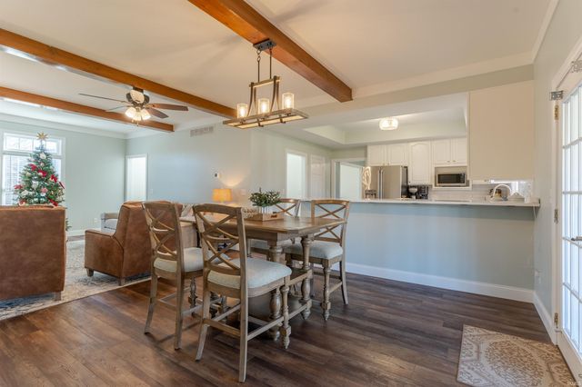 3355 Treemont Drive, Newburgh, IN 47630