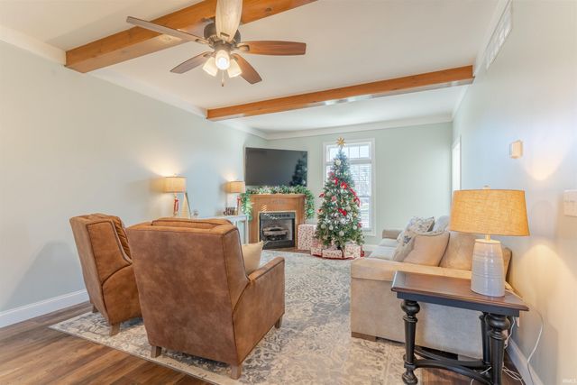 3355 Treemont Drive, Newburgh, IN 47630