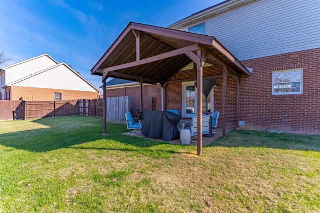 3355 Treemont Drive, Newburgh, IN 47630