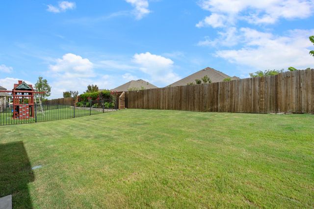 3124 Chinese Fir Drive, Heath, TX 75126