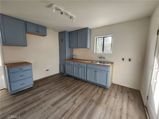 305 S Angeleno Avenue, Azusa, CA 91702