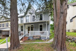 16 CONVENT RD, Aston, PA 19014