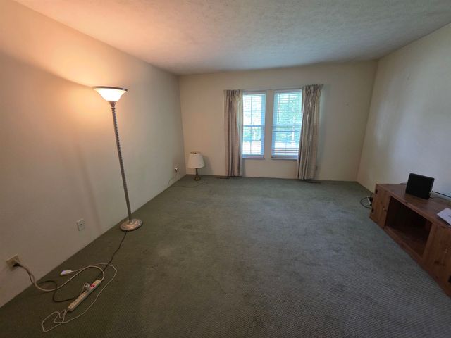 468 Alliston Drive, Charleston, WV 25311