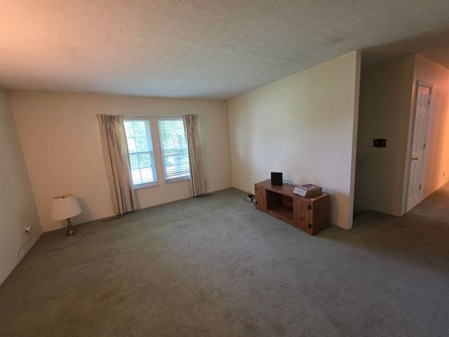 468 Alliston Drive, Charleston, WV 25311