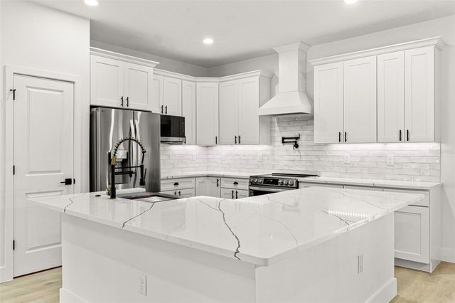 14905 PEACE BOULEVARD, Spring Hill, FL 34610