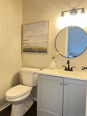 10107 E Peakview Avenue, Englewood, CO 80111
