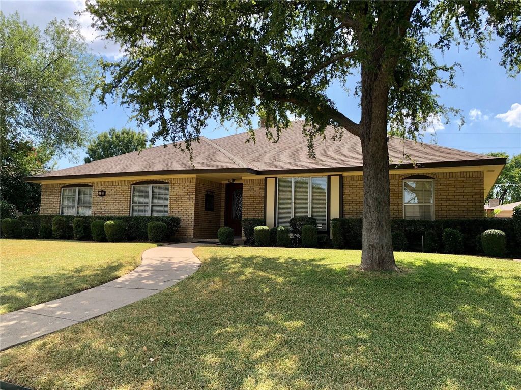 3101 Parkside Drive, Plano, TX 75075