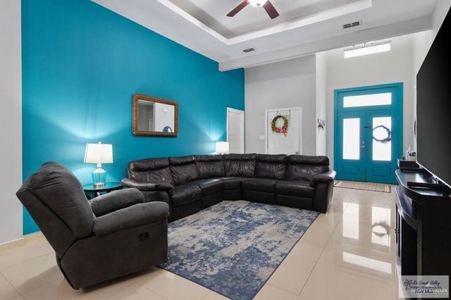 717 Alexandria Avenue, Mercedes, TX 78570