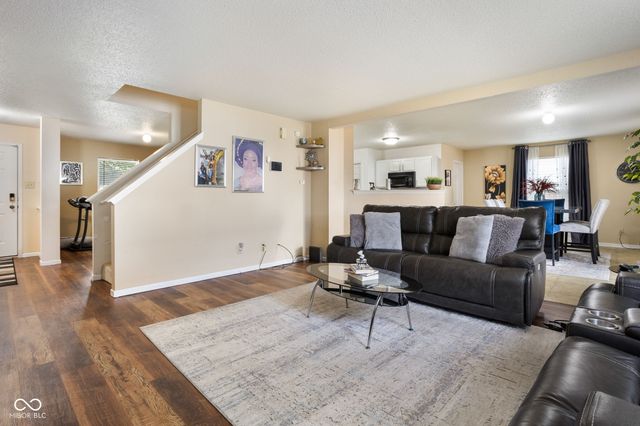 8402 Ash Grove Drive, Camby, IN 46113