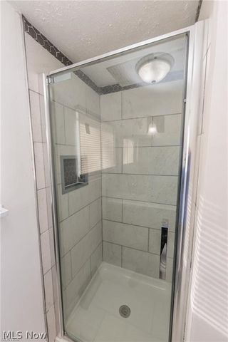 261 Madison Avenue, Akron, OH 44320
