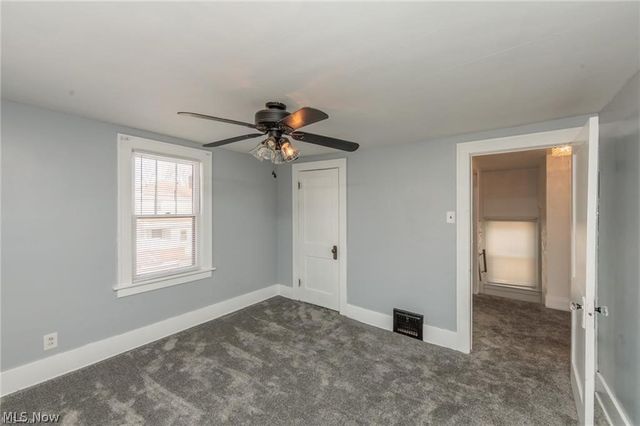 261 Madison Avenue, Akron, OH 44320