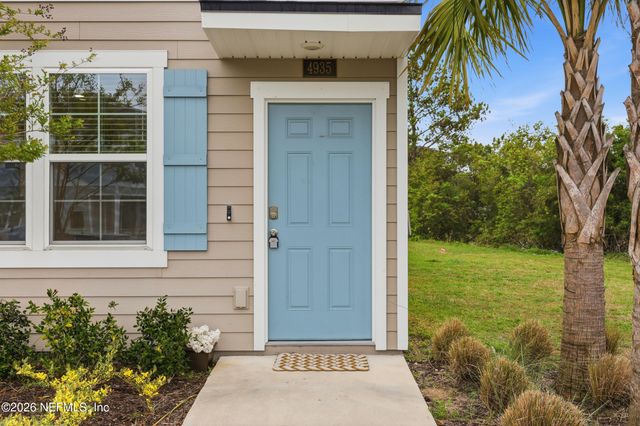 4935 NEBULA Lane, Jacksonville, FL 32256