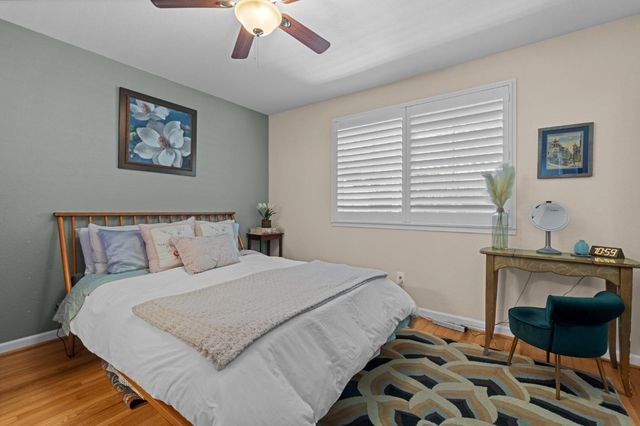 105 Coralie Way, Folsom, CA 95630
