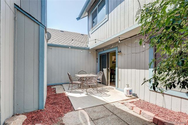 2490 S Worchester Court A, Aurora, CO 80014