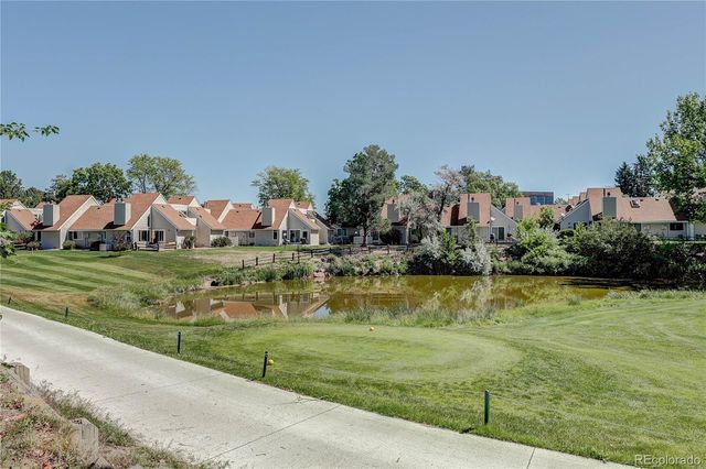 2490 S Worchester Court A, Aurora, CO 80014