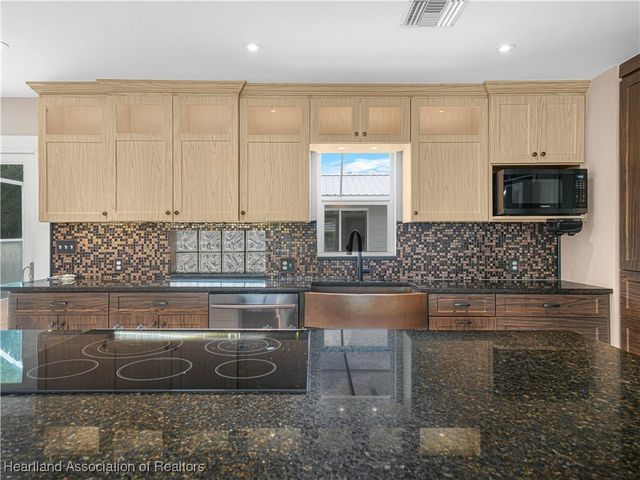 2410 Sunset Drive, Sebring, FL 33870