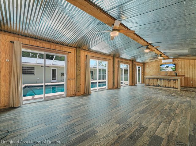 2410 Sunset Drive, Sebring, FL 33870