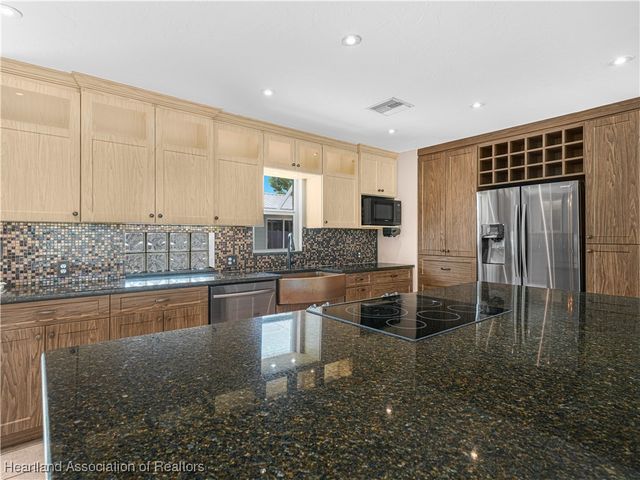 2410 Sunset Drive, Sebring, FL 33870