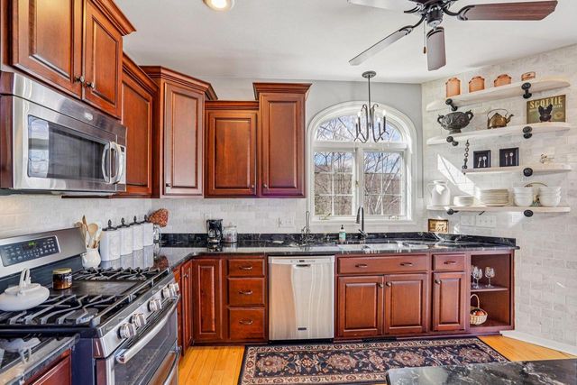 W9460 Welch Road, Elroy, WI 53929