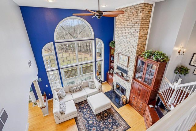 W9460 Welch Road, Elroy, WI 53929