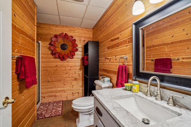 W9460 Welch Road, Elroy, WI 53929