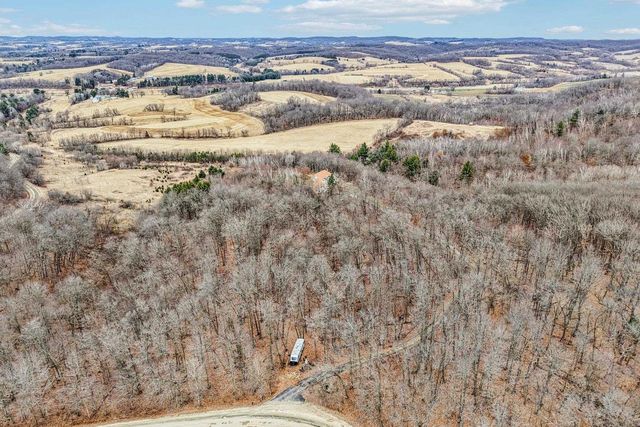 W9460 Welch Road, Elroy, WI 53929