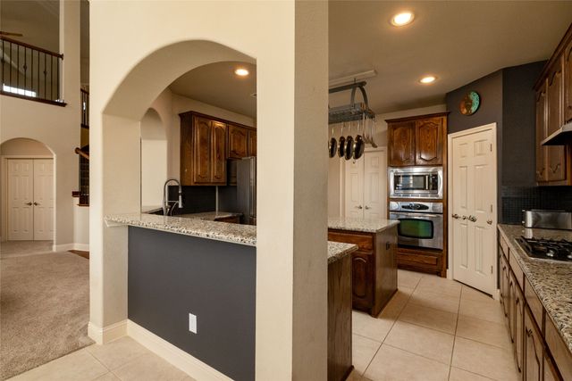 1424 Fence Post Drive, Fort Worth, TX 76052