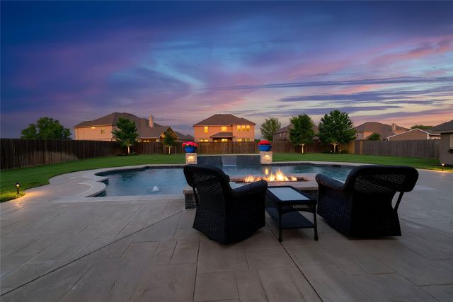 1424 Fence Post Drive, Fort Worth, TX 76052