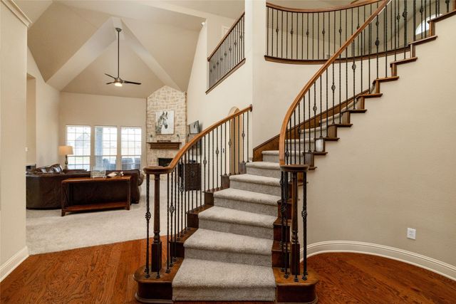 1424 Fence Post Drive, Fort Worth, TX 76052