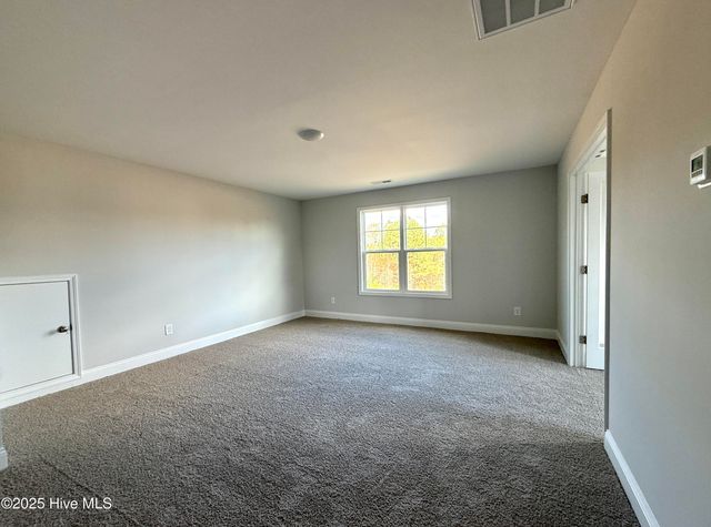 219 Uwharrie Way, Sanford, NC 27330