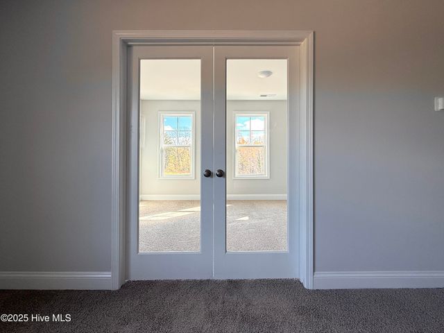 219 Uwharrie Way, Sanford, NC 27330